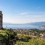 Lejlighed Stunning In Spincici With Wifi Jusici