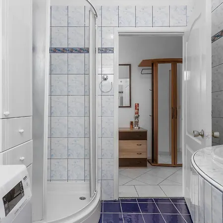 Stunning In Spincici With Wifi Apartment Jusici