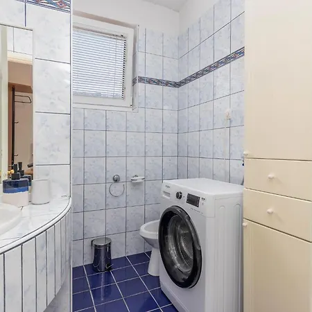 Amazing In Spincici Jusici